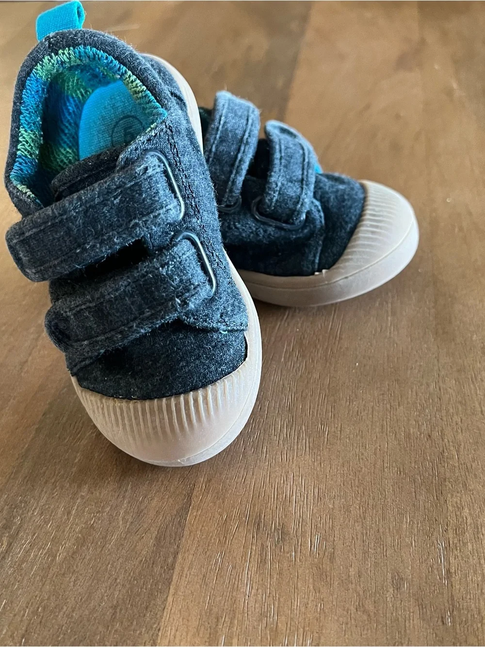 ⚡️3/$20 Charcoal Sneakers with Tan Soles - baby/toddler size 5